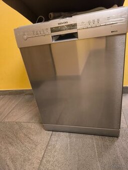 Myčka Siemens SN25l882/44EU IQ 500