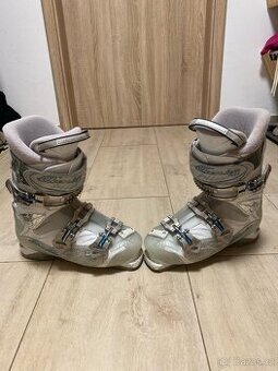 Dívčí lyžáky Tecnica