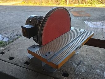 Talířová bruska na kov a dřevo Quantum TS 305