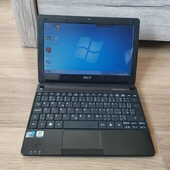 Acer Aspire one- 10,1"/ Intel Atom/ 320GB HDD/ 2GB RAM/ Win