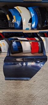 Levé zadní dveře Passat b8