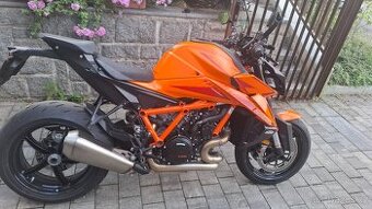 Prodám KTM 1390 super duke r
