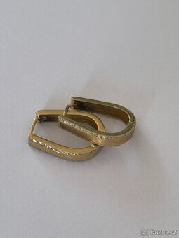 Zlate nasnice se vzorem