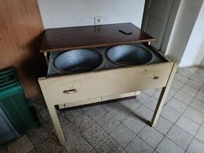 Prodej starého dvojdřezu