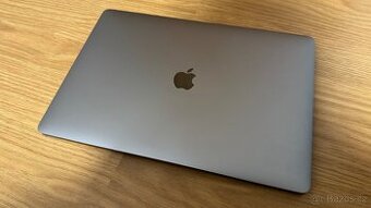 Apple MacBook Pro 15,4", 2019, i9, 16GB RAM, 500SSD