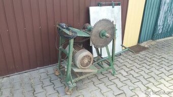 kolébková pila, cirkulárka s kolébkou a stolem 5kW 380V
