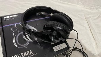 Sluchátka SHURE SRH240A