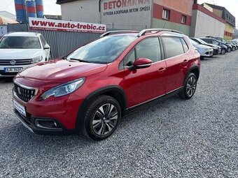 PEUGEOT 2008 1,2i 96KW  ALLURE  1.MAJITEL  TAŽNÉ ZAŘÍZENÍ