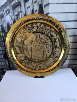 Vintage mosazný dekorativní nástěnný talíř