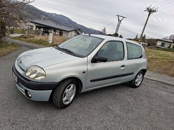 Renault clio 1.2 8v 43kw AC