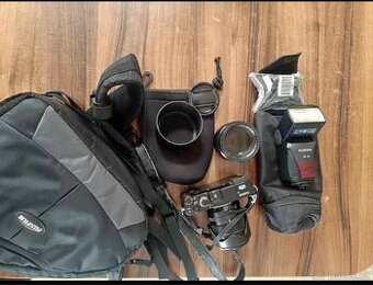 Fotoaparát+ objektivy Fujifilm X-E2 + objektiv 18-55mm