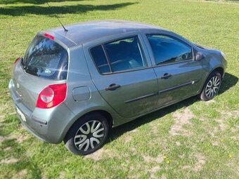 Renault Clio 1.2 16V, 5 dveří, klima, 180 159 km