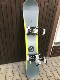 Snowboard + boty - 1