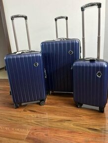 Sada kufrů(3ks) Vyrobeno na Slovensku Likvidace prodejny