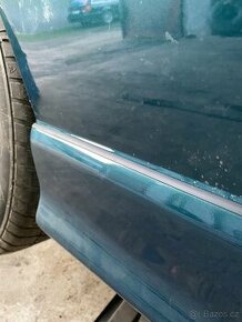 BMW E36 Těsnící guma plastových prahů