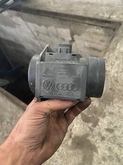 Váha vzduchu 1.9tdi 96kw