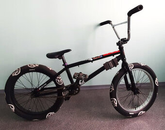 BMX kolo, rám Wethepeople 20.75, odolné, kola 20".