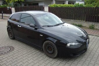 Alfa Romeo 147 1.6i TS 77kw 2005/klima