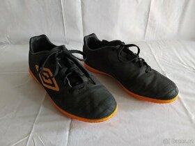 Sálové kopačky Umbro 37,5 - 1