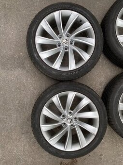 Škoda Superb originál Alu kola Pegasus 5x112 8Jx18H2 ET44