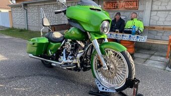 Harley Davidson Street Glide 103”