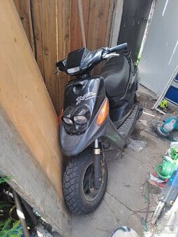 Skutr bez papiru