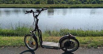 Elektrokoloběžka Perut Trek 1000w