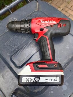Aku vrtačka Makita M8301D