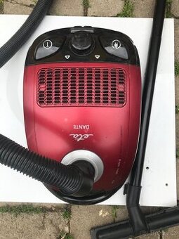 Prodám vysavač ETA 1600Wt