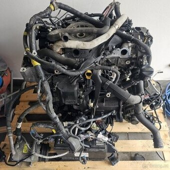 Motor range rover evoque 2.2 D110kw