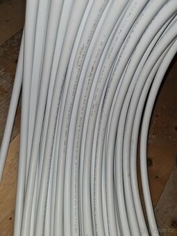 Plastová trubka FV Multiplast AL/PE-RT 18x2.0mm