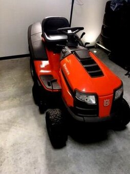 Zahradní traktor Husqvarna TC 128