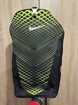 Nike Vapor Max Air taška/batoh střední velikosti