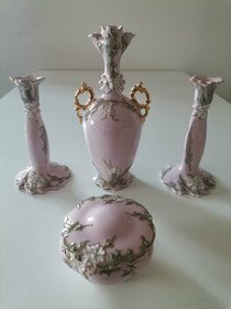 RŮŽOVÝ PORCELÁN - 1