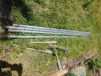 PRODAM 60CM ZEMNI VRUT A SLOUPEK 38MM-250CM