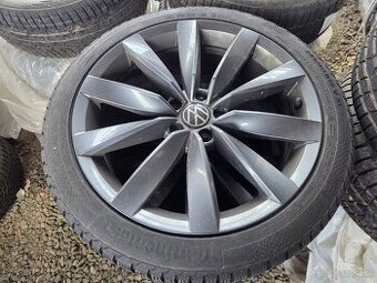 VW Arteon R line Alu 19" Chenai zimní