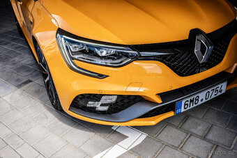Renault Megan RS TROPHY 300