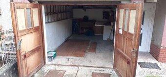 PRONAJMU GARAZ V KLATOVECH LIPOVA UL - 1