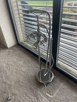 Baterie vanová, retro, volně stojící, vodovodní