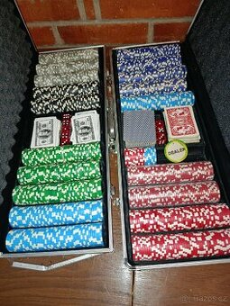 Kufry na poker