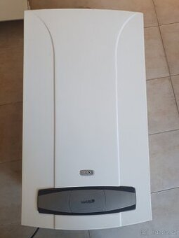 Prodám průtokový kotel Baxi