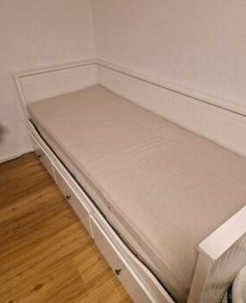 HEMNES ROZKLÁDACÍ POSTEL