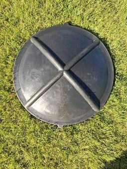 Plastový poklop - k retenční nádrži