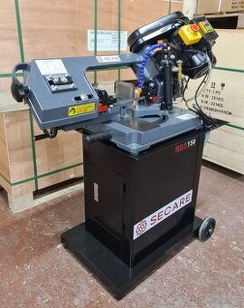 Pásová pila na kov s chlazením