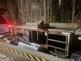 Prodám Železný ponk se Svěrákem