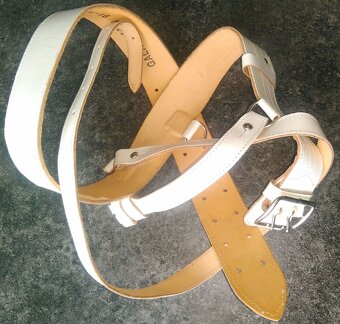 Nový bílý opasek 120cm VB SNB motoveterán + návleky