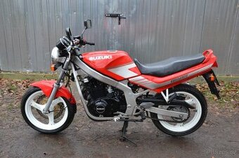 Suzuki GS 500E Slingshot