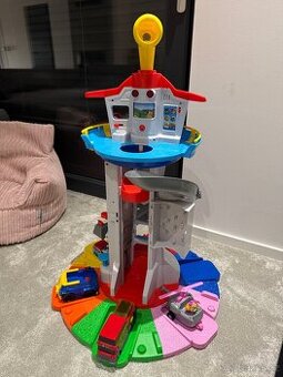 Tlapková patrola věž centrála - velká