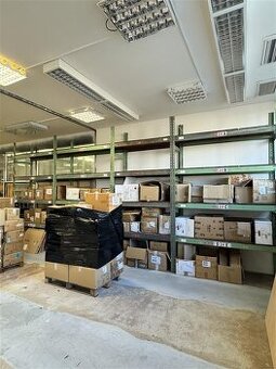 VELMI BYTELNÉ REGÁLY