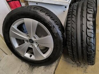 ALU kola Passat Superb 5x112 r17 Originál, pneu 6mm